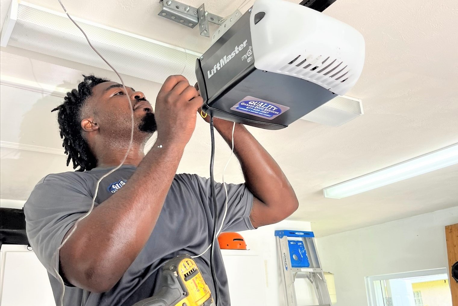 Garage Door Opener Repair & Installation